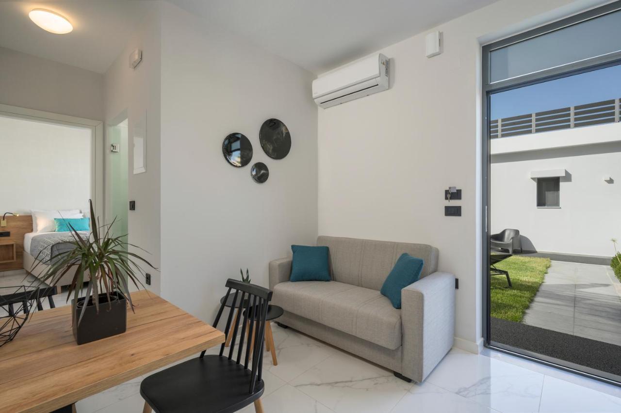 Nectar Luxury Residence Kíssamos Esterno foto