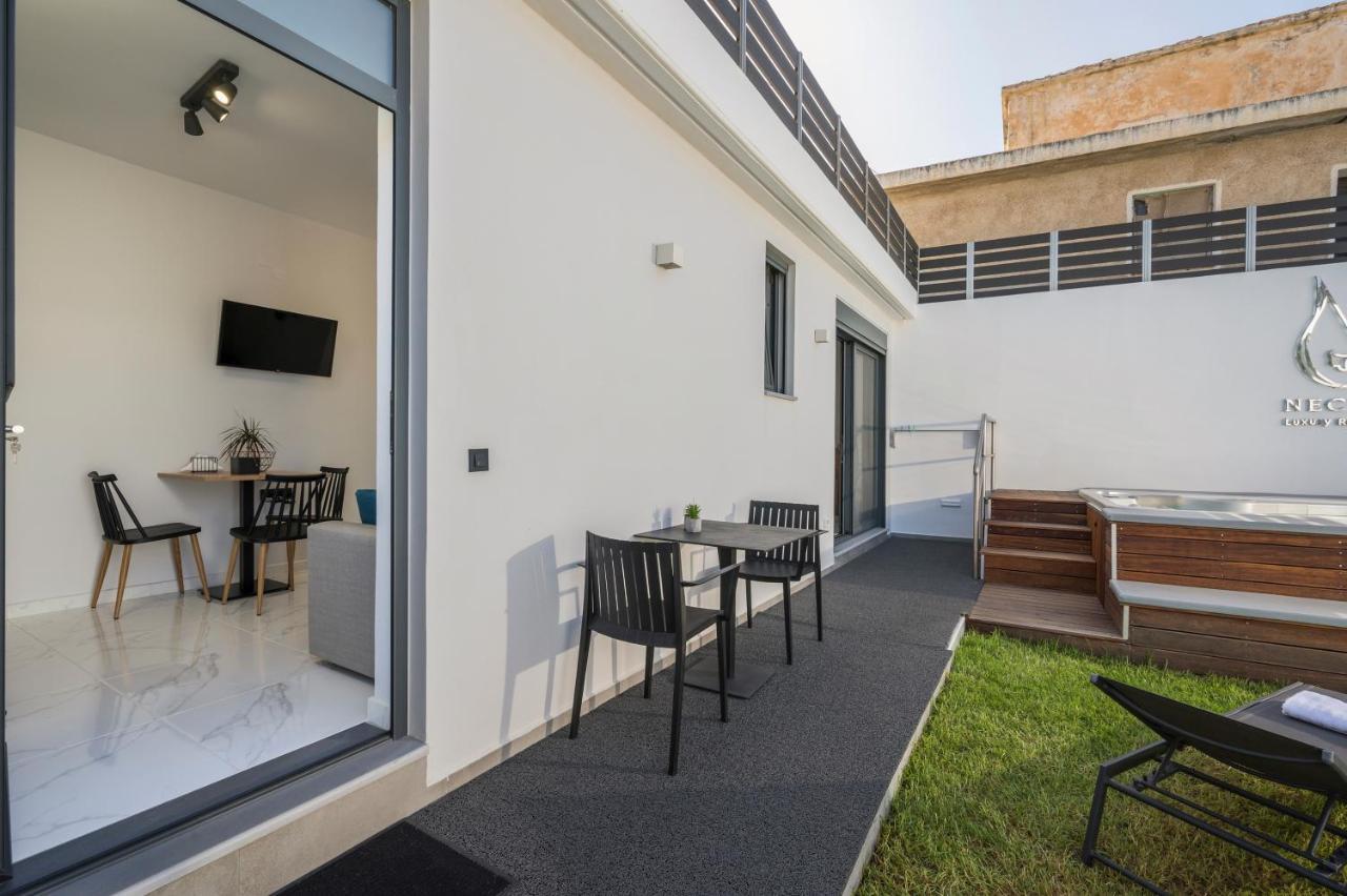 Nectar Luxury Residence Kíssamos Esterno foto
